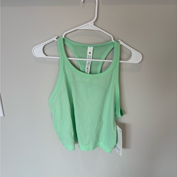 NWT Lululemon Swiftly Tech Cropped Racerback Tank Top 2.0 Citra Lime Size 12 - Picture 2 of 7
